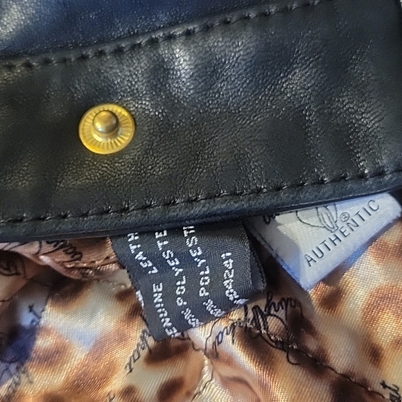 Women's jacket - Picture 6 of 7